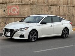 نيسان ألتيما